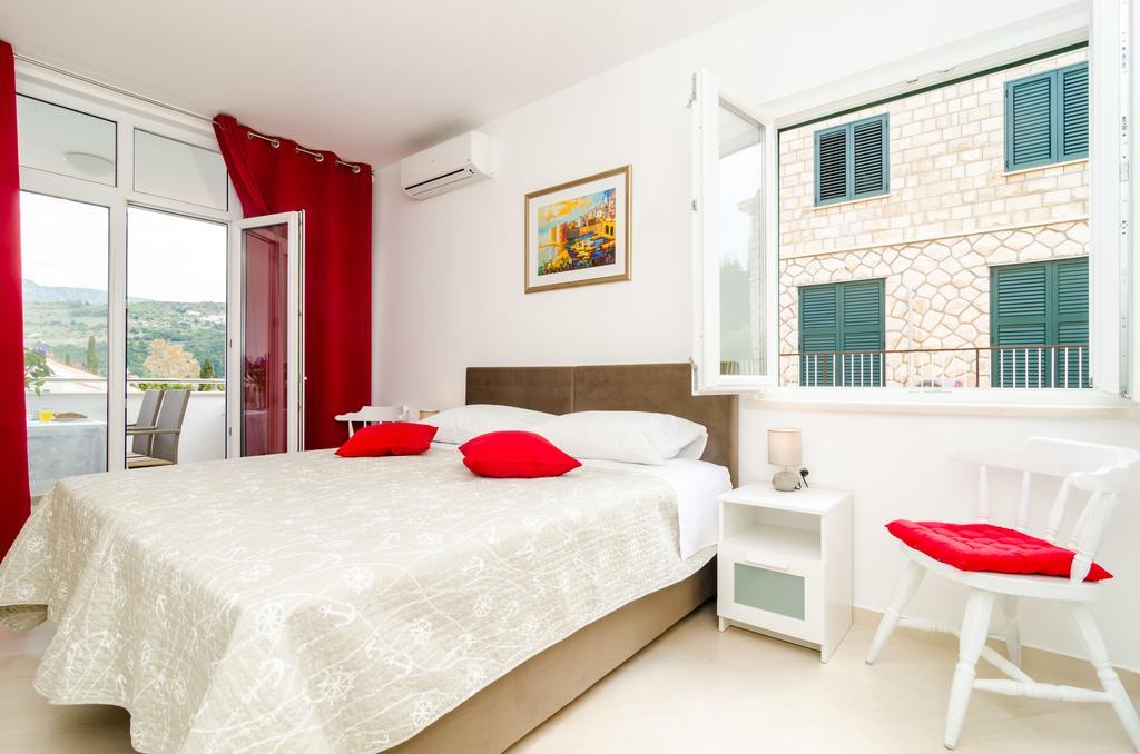 Eva * Dubrovnik