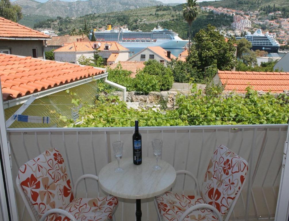 Eva * Dubrovnik